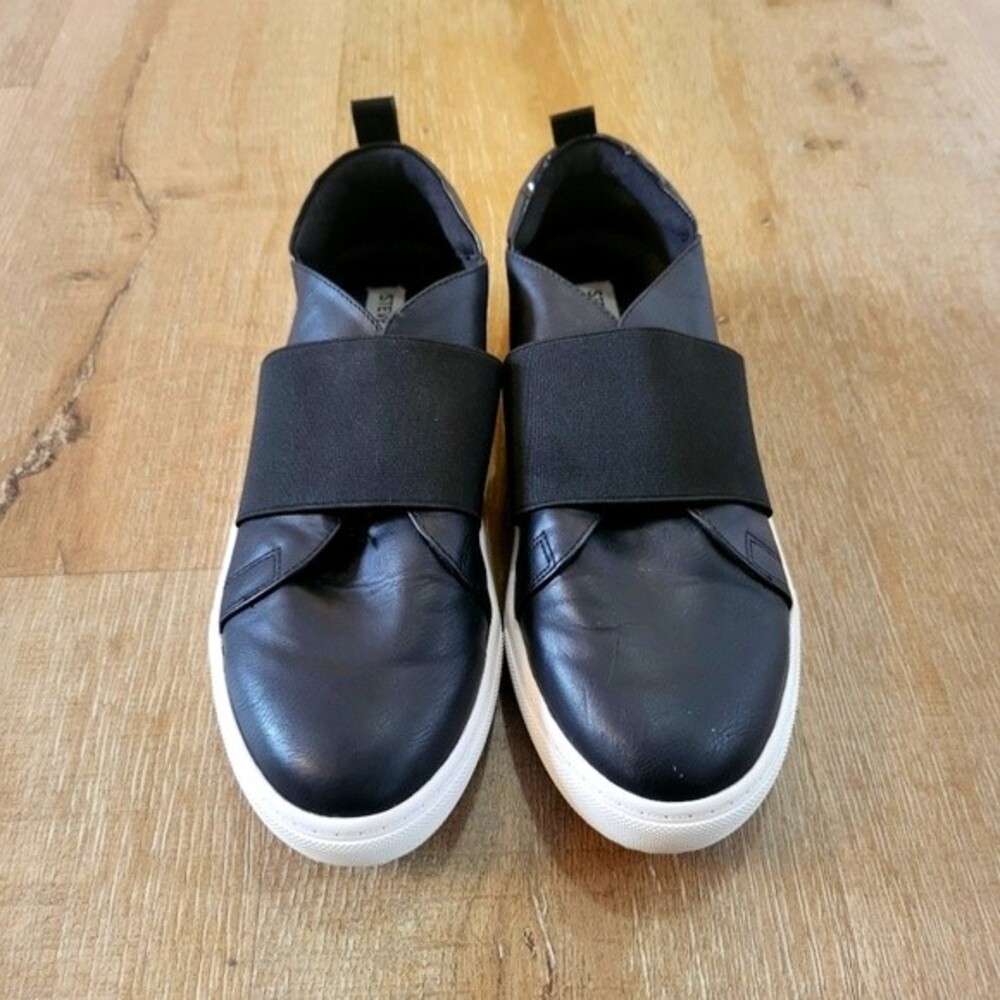 Steve Madden Slide On Shoes Size 9